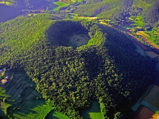 gospetit.com | Volcà de Santa Margarida, Olot